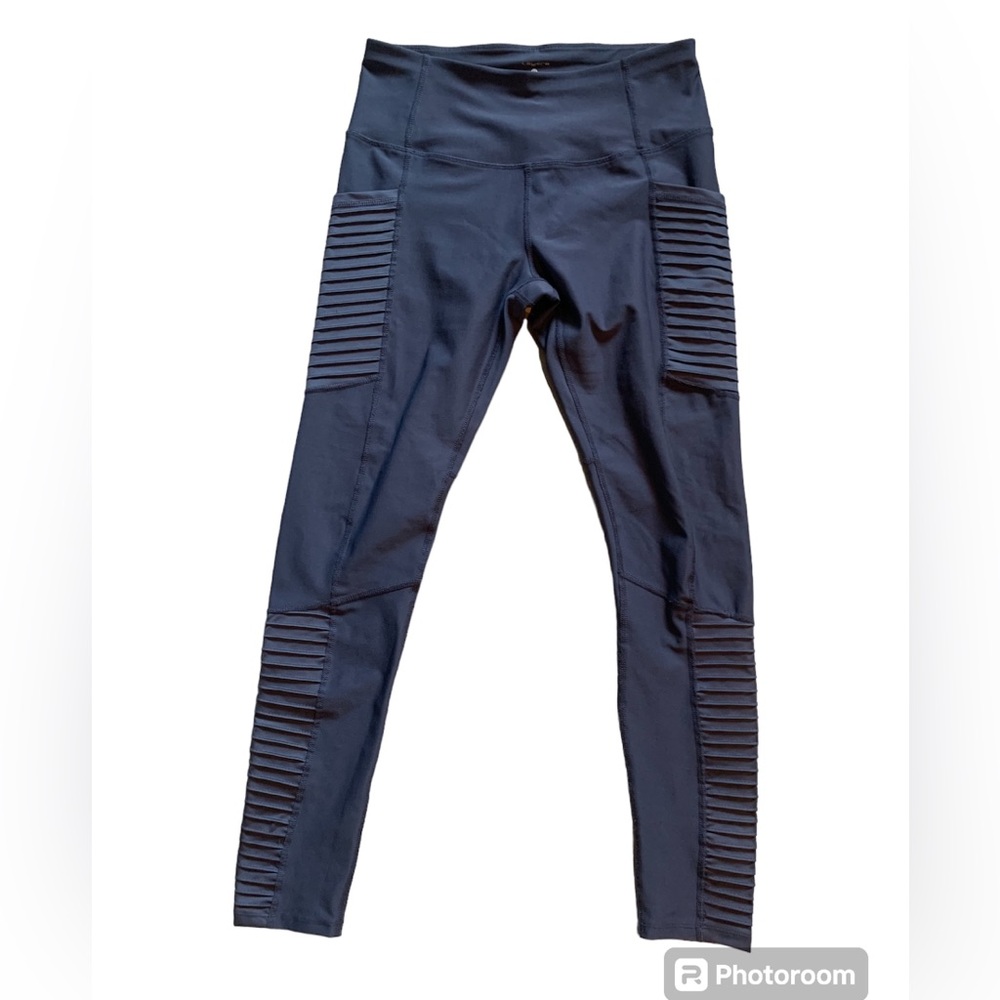 Layer 8 leggings. Blueish/gray. Size M.